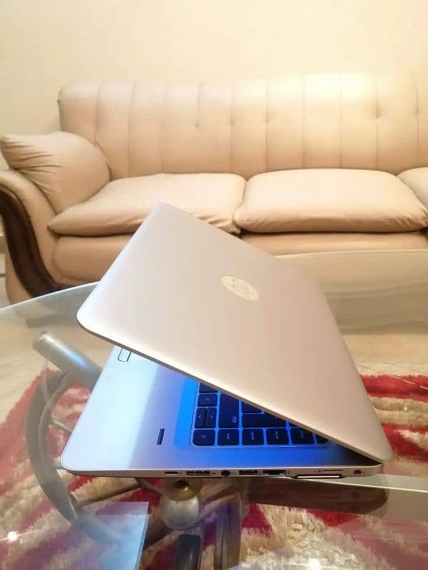 hp elitebook core i5 7th gen 3