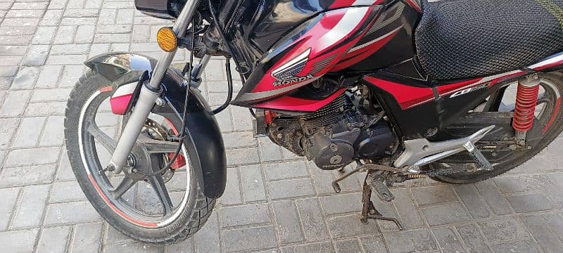 Honda 150 cb f 2017b model lush neat bike 6