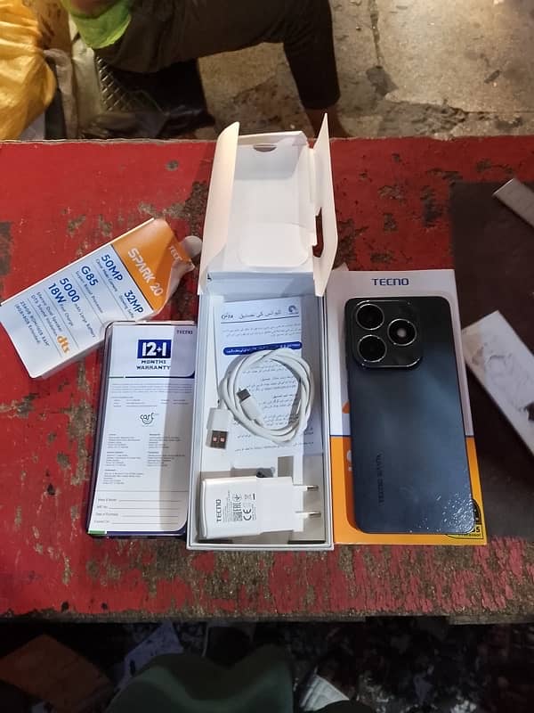 Tecno spark 20 8/256gb pta dual approved 8