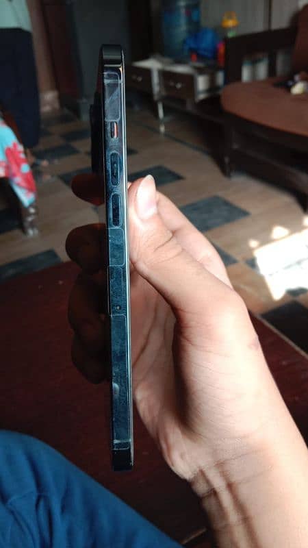 IPhone 12 pro max non pta 4