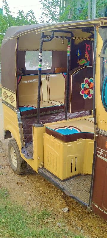 Sazgar 2021 model rikshaw achi condition main 0