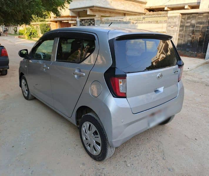 Daihatsu Mira 2018 XSA 3 4