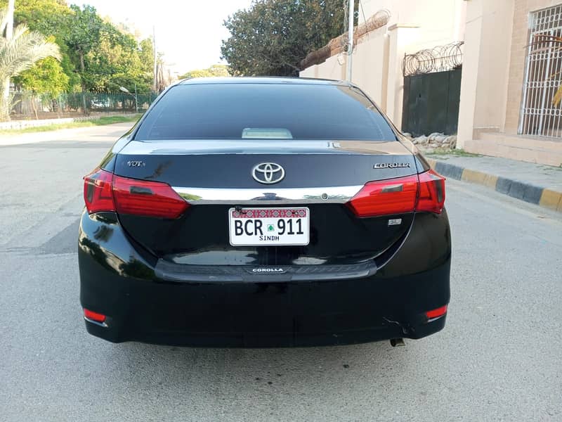 Corolla 14 Model  15 registered  1.3  Auto  87 k driven 2