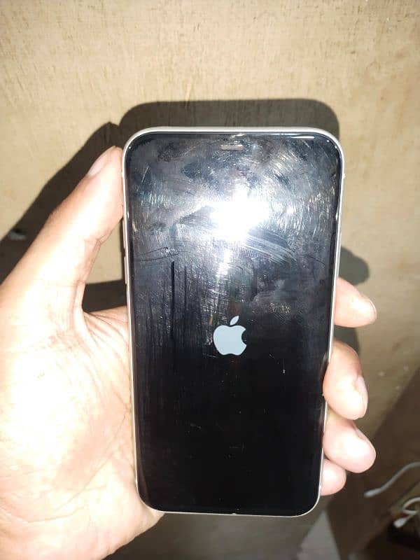 iphone 11 (64gb) 6