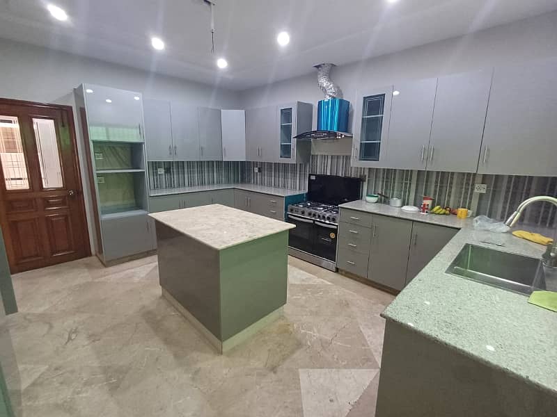 1 Kanal Double Unit House For Rent In Phase 3 Block W DHA Lahore 2