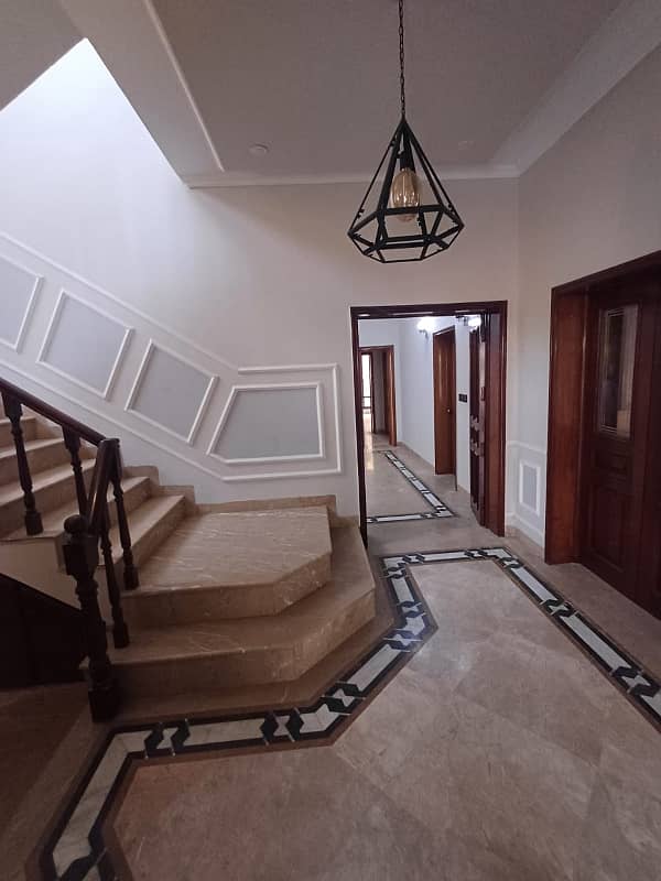 1 Kanal Double Unit House For Rent In Phase 3 Block W DHA Lahore 4