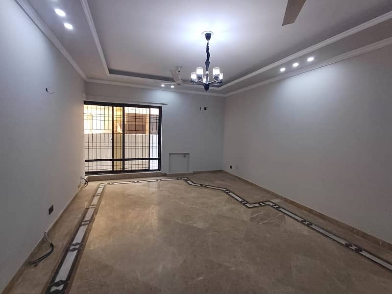 1 Kanal Double Unit House For Rent In Phase 3 Block W DHA Lahore 13