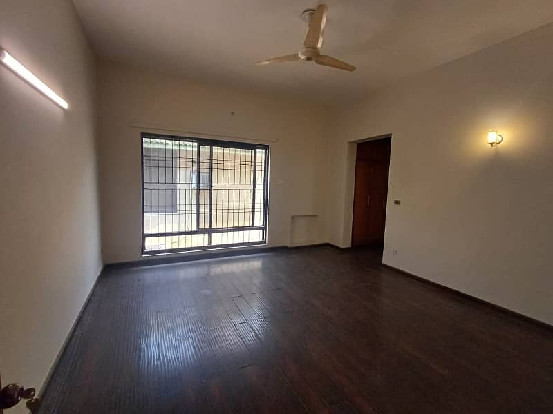 1 Kanal Double Unit House For Rent In Phase 3 Block W DHA Lahore 23