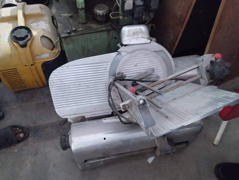 Meat slicer imported excellent condition 1