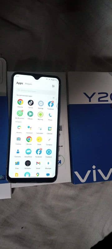 vivo y20 mobile all ok condition phone no. 03478150238 1