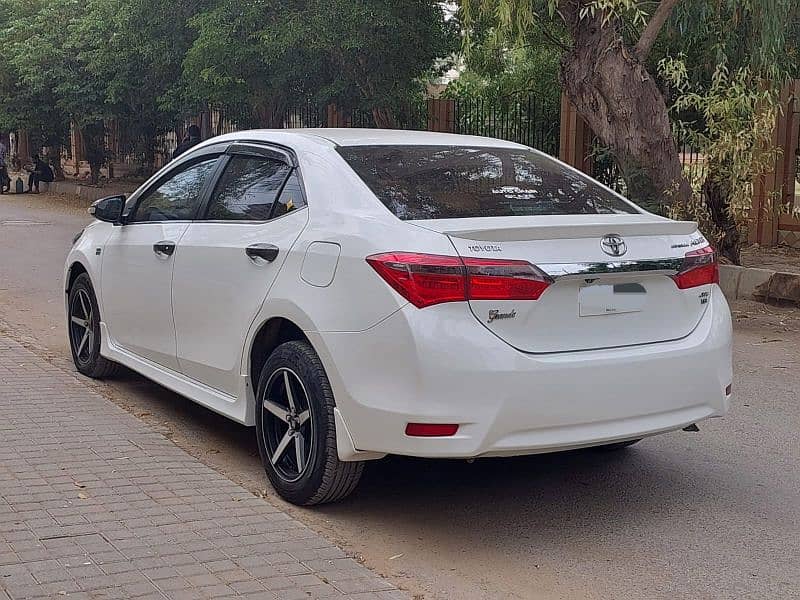 Toyota Altis Grande 2017 5