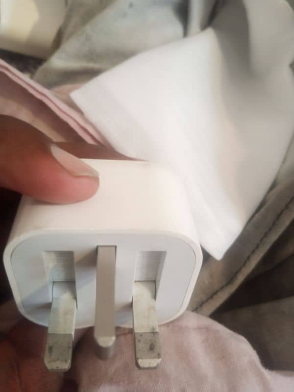 iphone 15 pro charger 25 wat fast original 03129572280 3