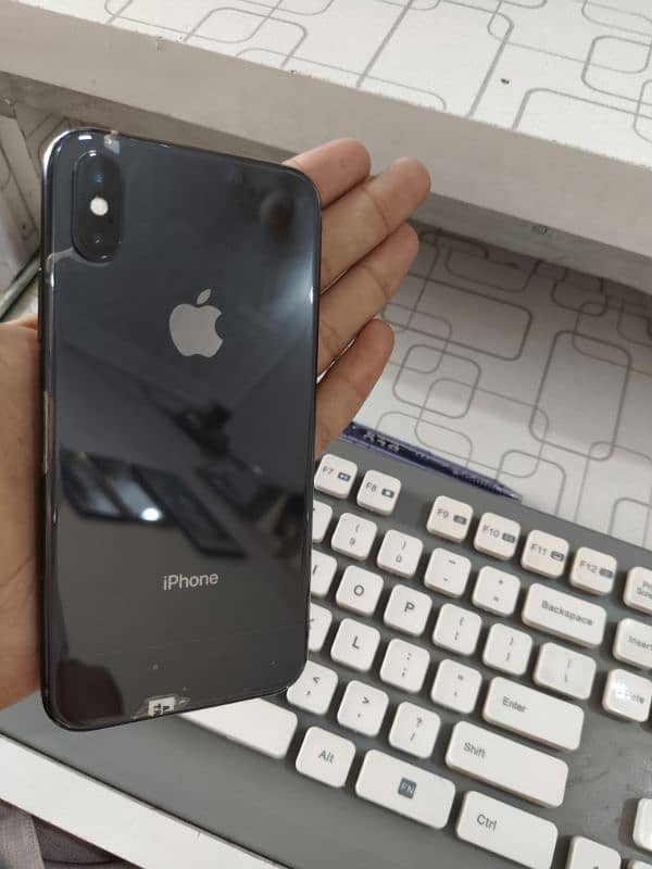 IPHONE XS NON PTA 1