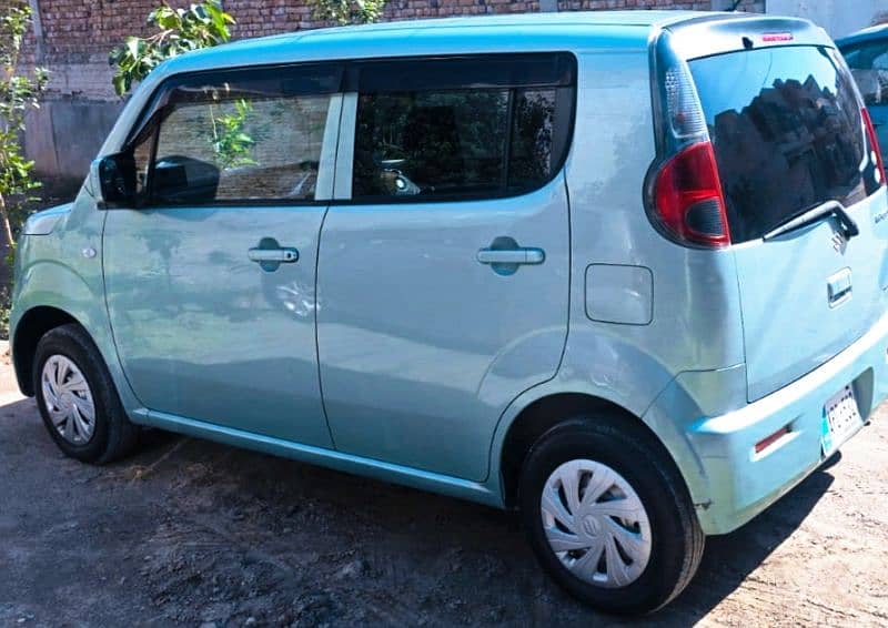 Suzuki MR Wagon 2015 5