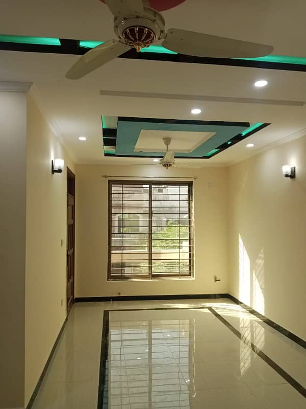 G11/2 Second Entry Ground Portion for Rent size 25+50 totally tile flooring 1