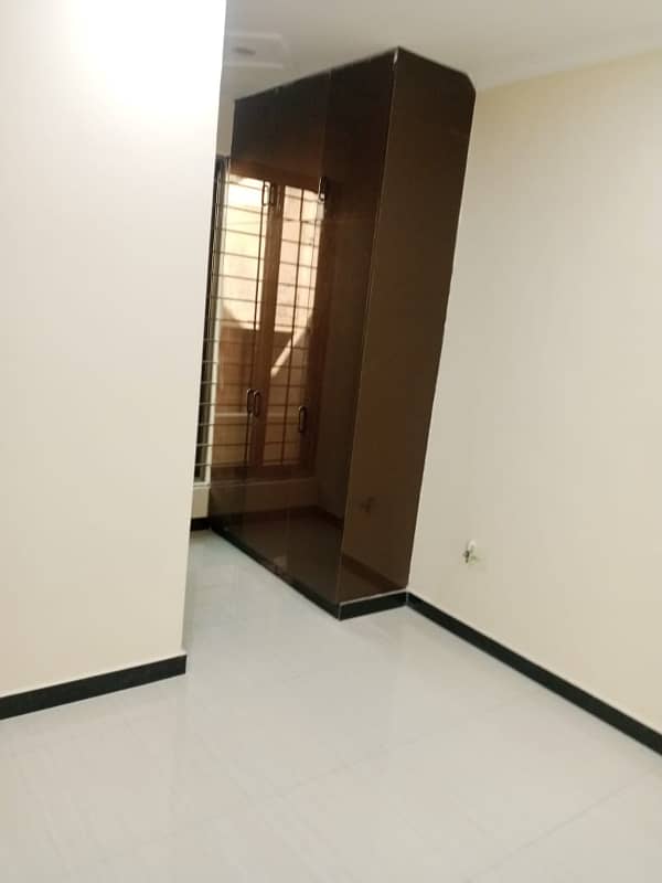 G11/2 Second Entry Ground Portion for Rent size 25+50 totally tile flooring 3