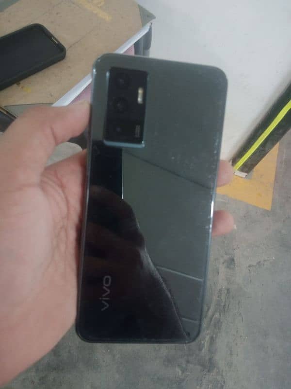 vivo 23e (8+4 256) 3