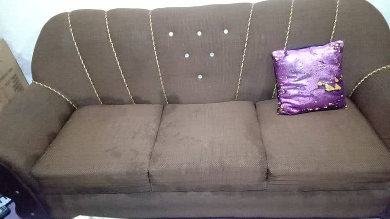 i want to sale my used sofa. 0