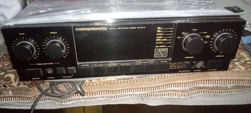 Marantz Sterio Amplifire PM_64_AV 3