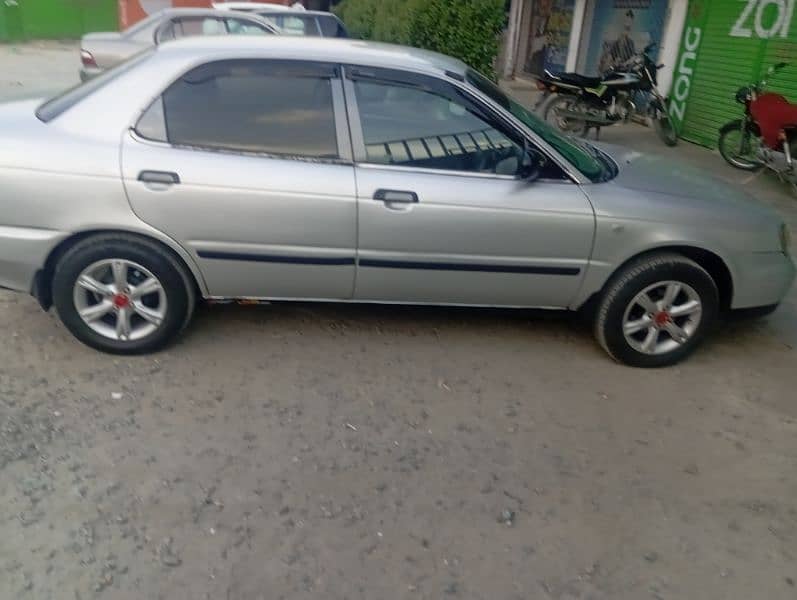 Suzuki Baleno 2003 3