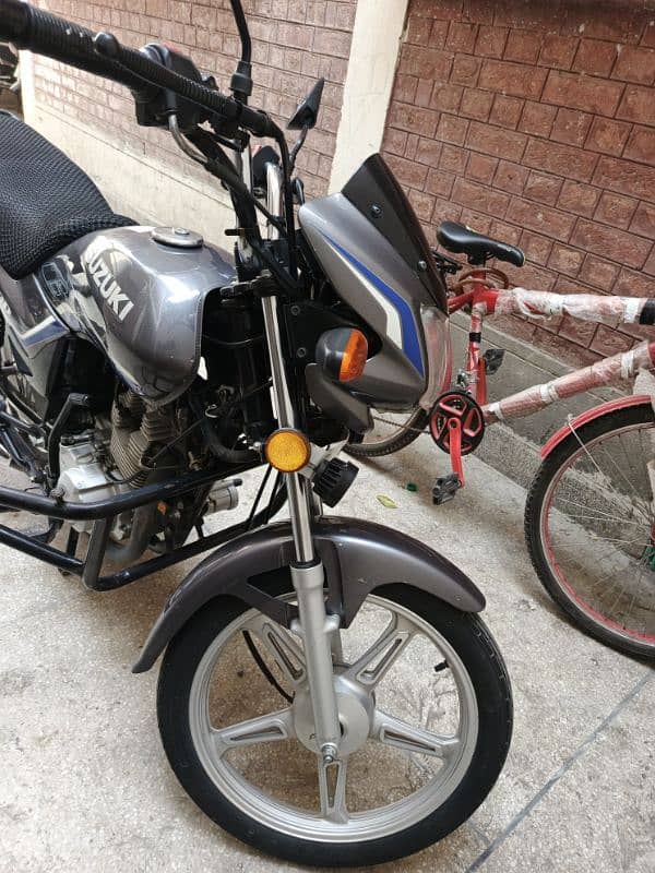 Suzuki GD110 3