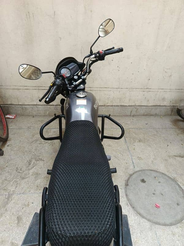 Suzuki GD110 8