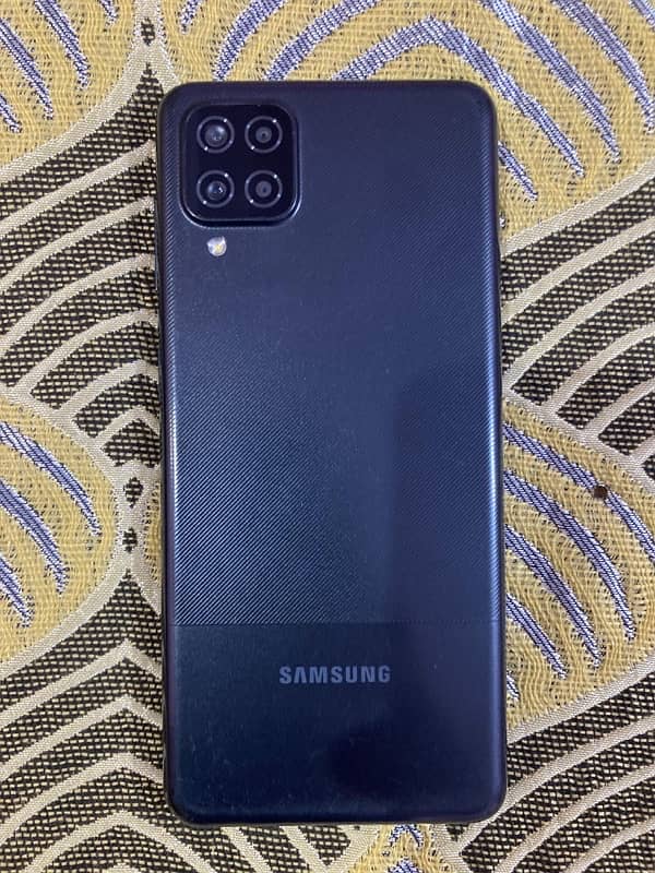 Samsung Galaxy A12 3