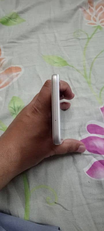 oppo F1s 5