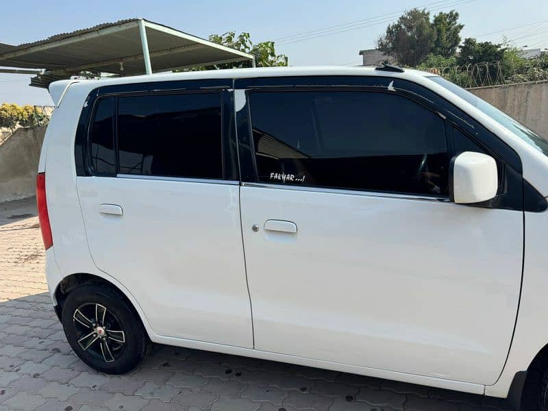 Suzuki Wagon R 2019 4