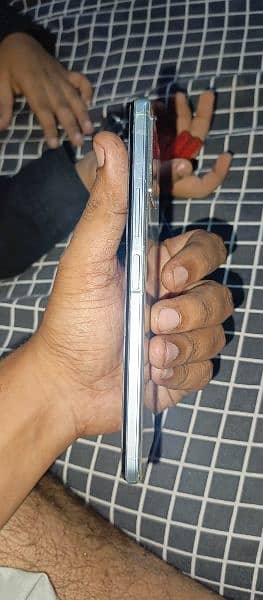 vivo y21 4gb 64gb 10by10 sirf mobile h. 5