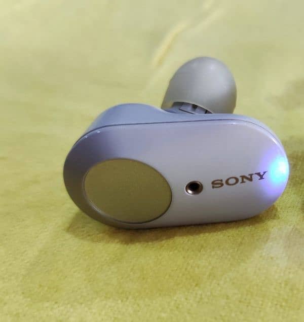 Sony wf1000xm3 earbuds for sale in khanewal 8