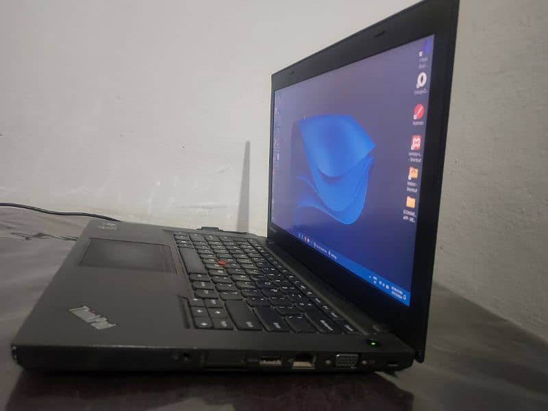 Lenovo thinkpad i5 4th generation 8gb RAM  256gb SSD 2