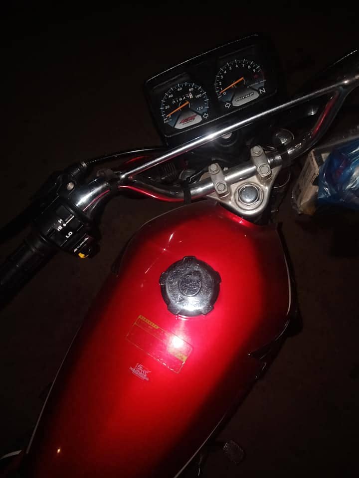 Honda CG 125 2023 1