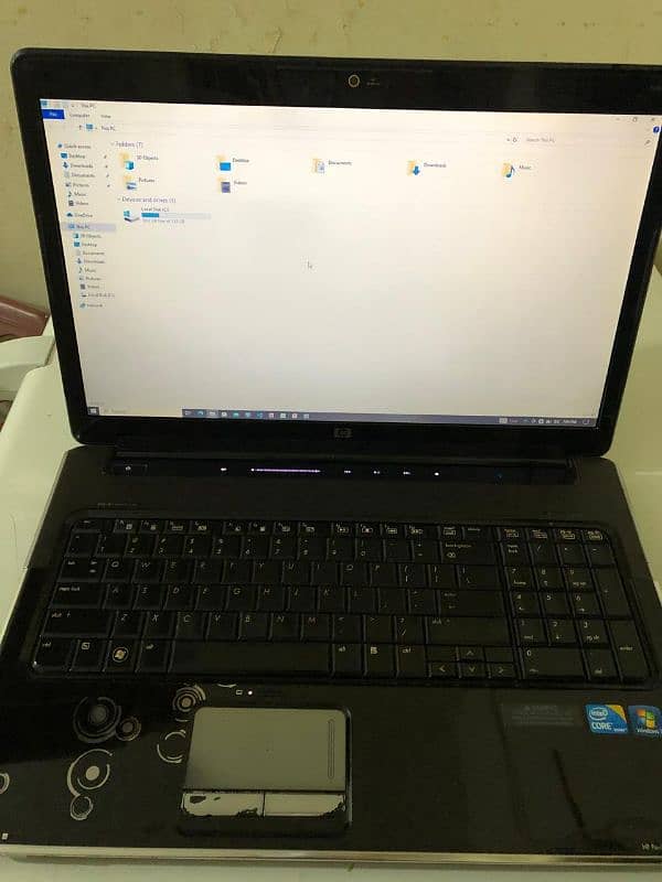 hp pavilion i7 interested person contact me 03362611838 4