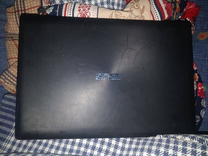 Asus laptop x553 0