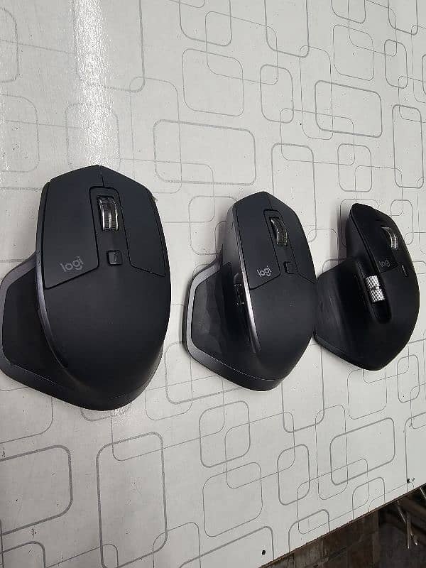 Logitech MX Master 2s, MX Master 3 Wireless, Rechargeable Gaming Mouse 1