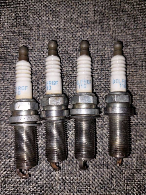 NGK Iridium Spark Plugs DILFR6F-11G double Tip 2