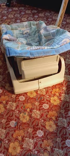 4 in 1 carry cot 2