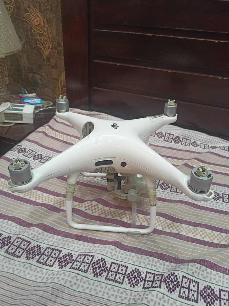 DJI Phantom 4 pro 4k Camera Drone 1