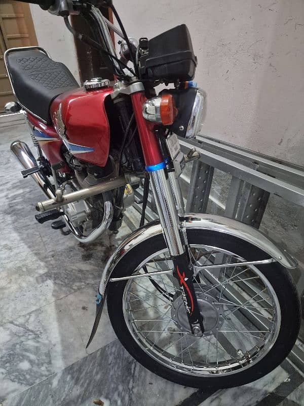 Honda CG 125 2009 MODEL FOR SALE 5