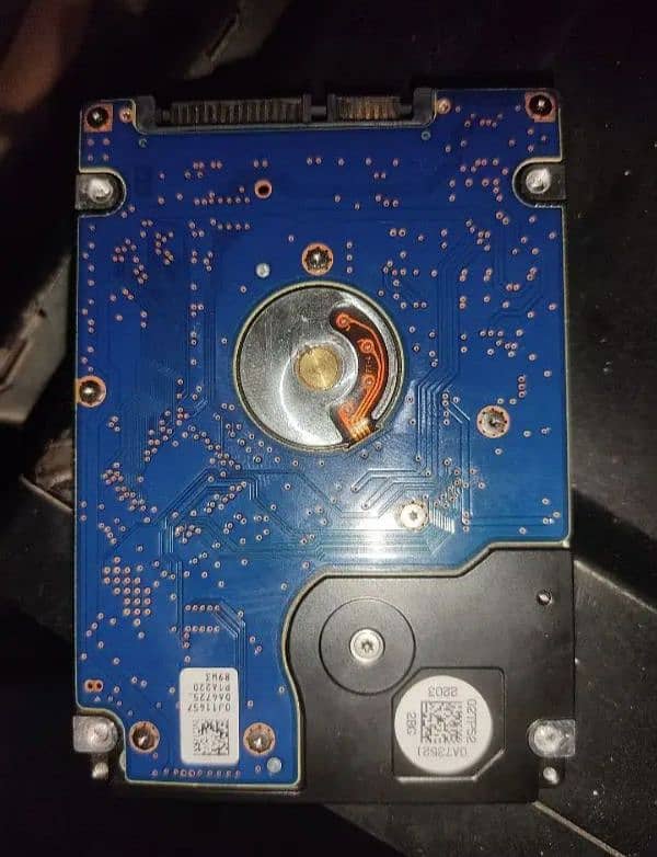 500gb Hitachi laptop Hard Disk 2