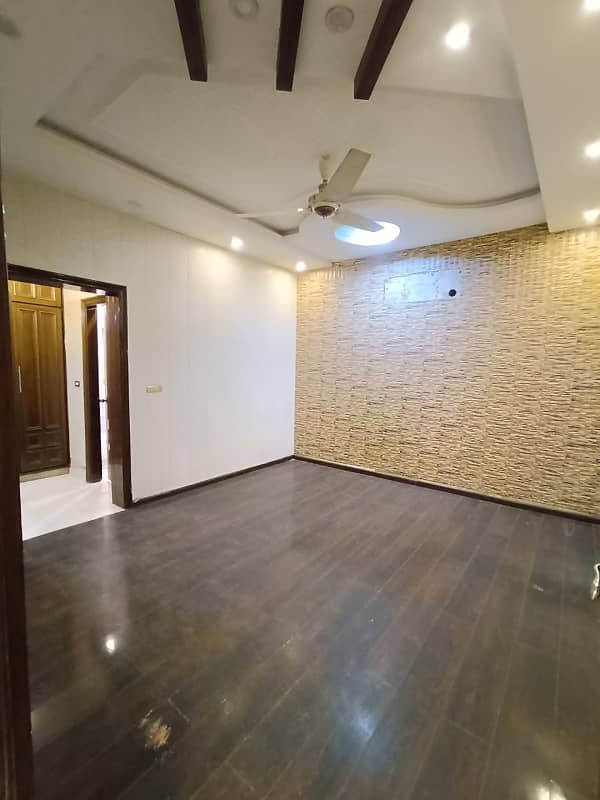 Shadman Colony Society People's Colony Faisalabad Property For Rent Multinational Company Office Plus Family Rehash Kelly 14