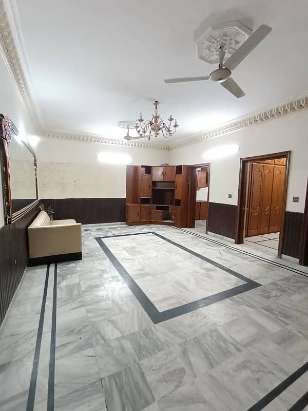 Shadman Colony Society People's Colony Faisalabad Property For Rent Multinational Company Office Plus Family Rehash Kelly 22