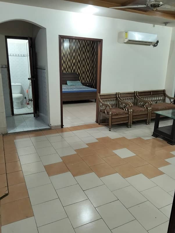 2 bed Furnished Flat 3rd Floor Durand Road near Davis Road Lahore 1