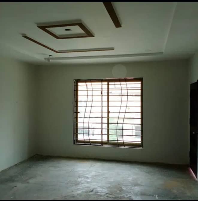 12 Marla Double Storey Office Building For Rent Susan Road Madina Town Faisalabad 14