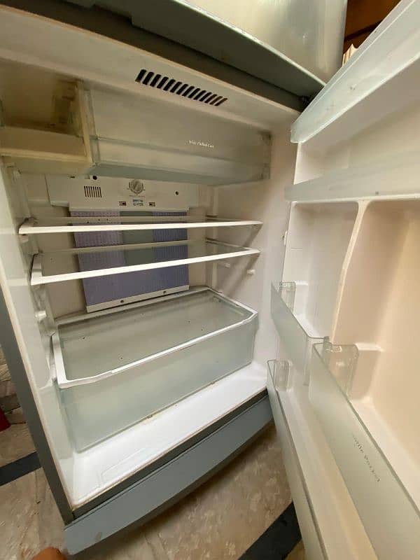 Hitachi extra wide fridge 1