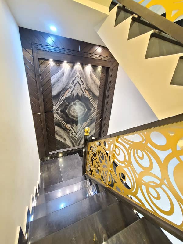 7 Marla Brand New Luxury House Double Story For Sale 5 Bedrooms Attached Bath Attached Eden Executive Society Area Boundary Wall Canal Road Faisalabad 4