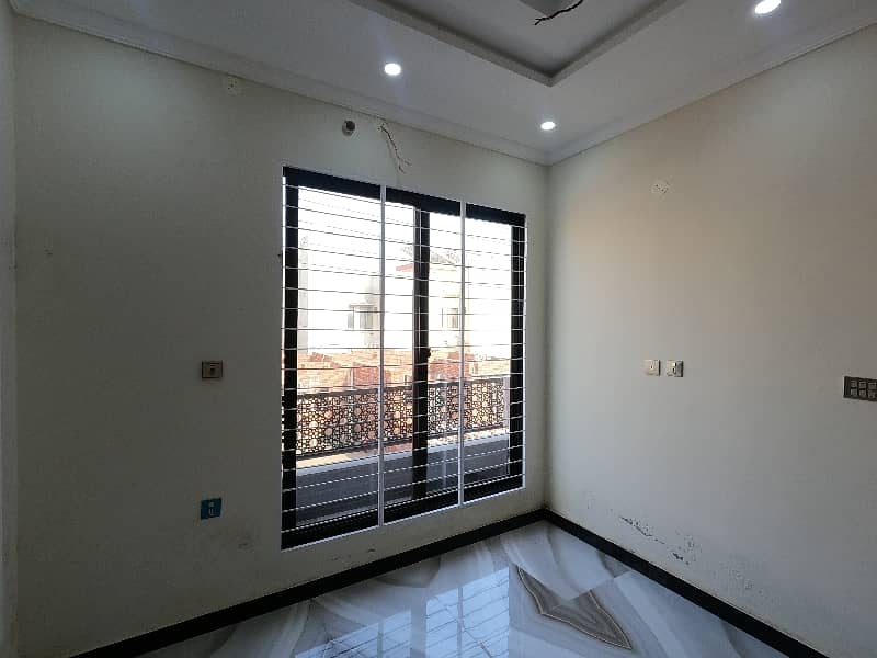 Prime Location 5 Marla Spacious House Is Available In Al Rehman Garden Phase 2 For Sale 16