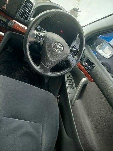 Toyota Premio 2012 11