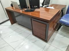 Brand New Exective table for Sale